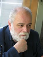 Alfredo Castelli in primo piano