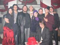 Una foto di gruppo durante il live