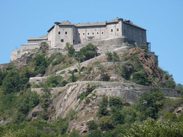 Forte_di_Bard