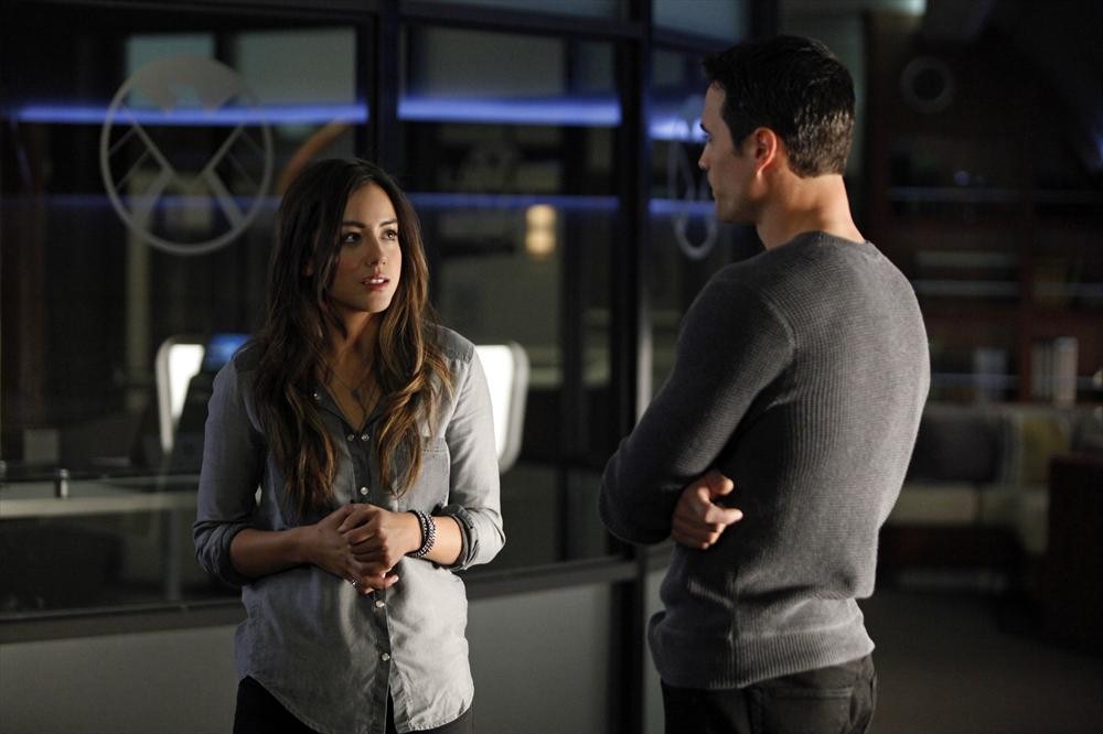 CHLOE BENNET, BRETT DALTON