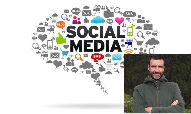 Social Media speech bubble on white background.