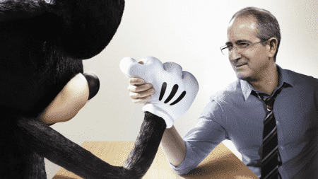 Brian Roberts di Comcast sfida Topolino e la Disney, secondo Variety.
