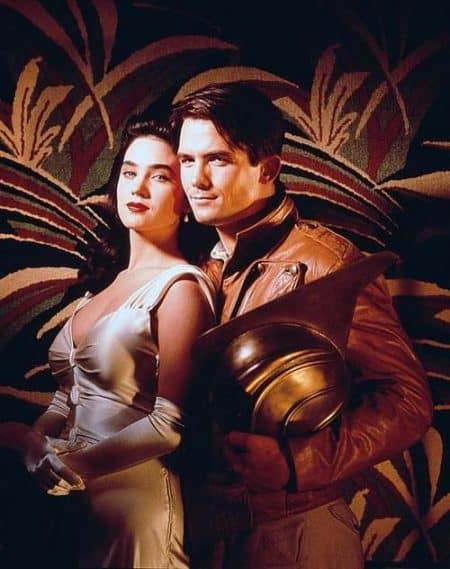 Bill Campbell e Jennifer Connelly, protagonisti di Rocketeer di Joe Johnston.