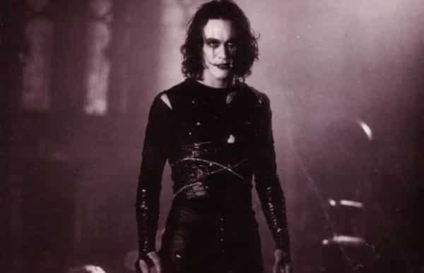 The crow 620x400