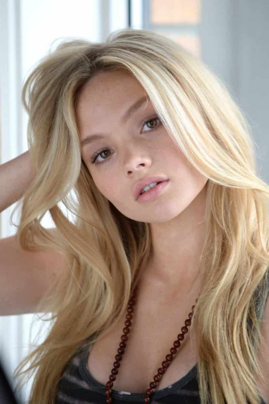 Natalie alyn lind