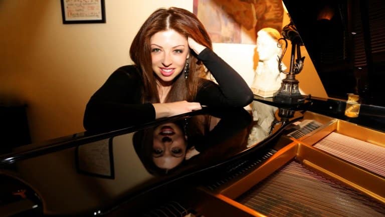 Pinar toprak publicity h