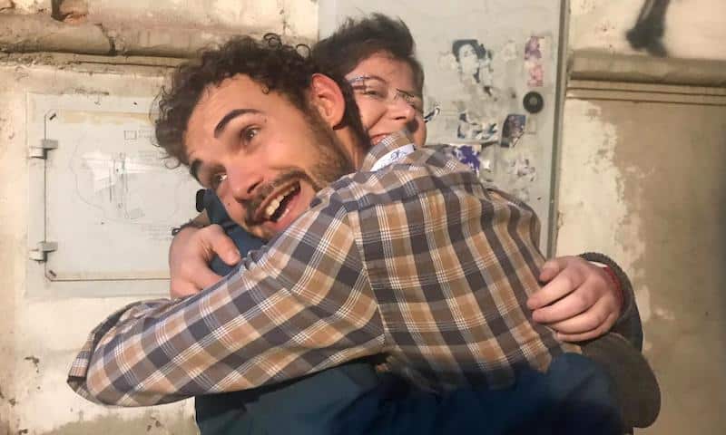 L'abbraccio con Lorenzo Palloni