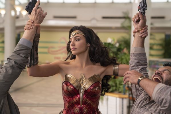 Wonder woman 1984 gal gadot 4 600x400