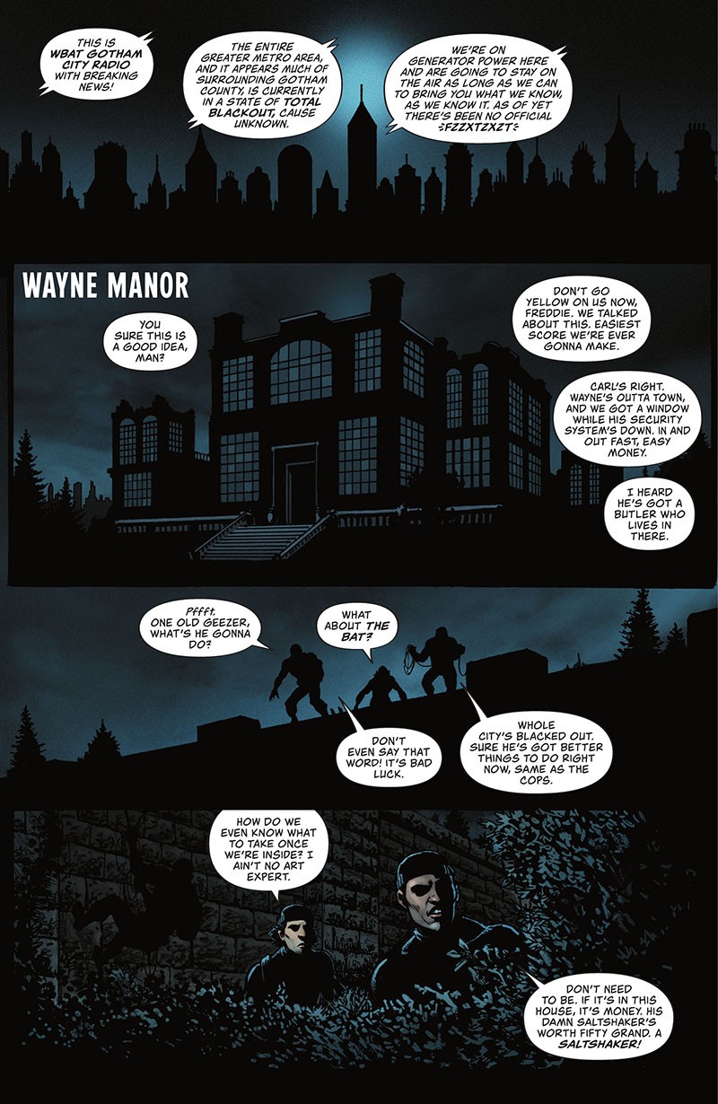 Batman Fortress (2022 ) 001