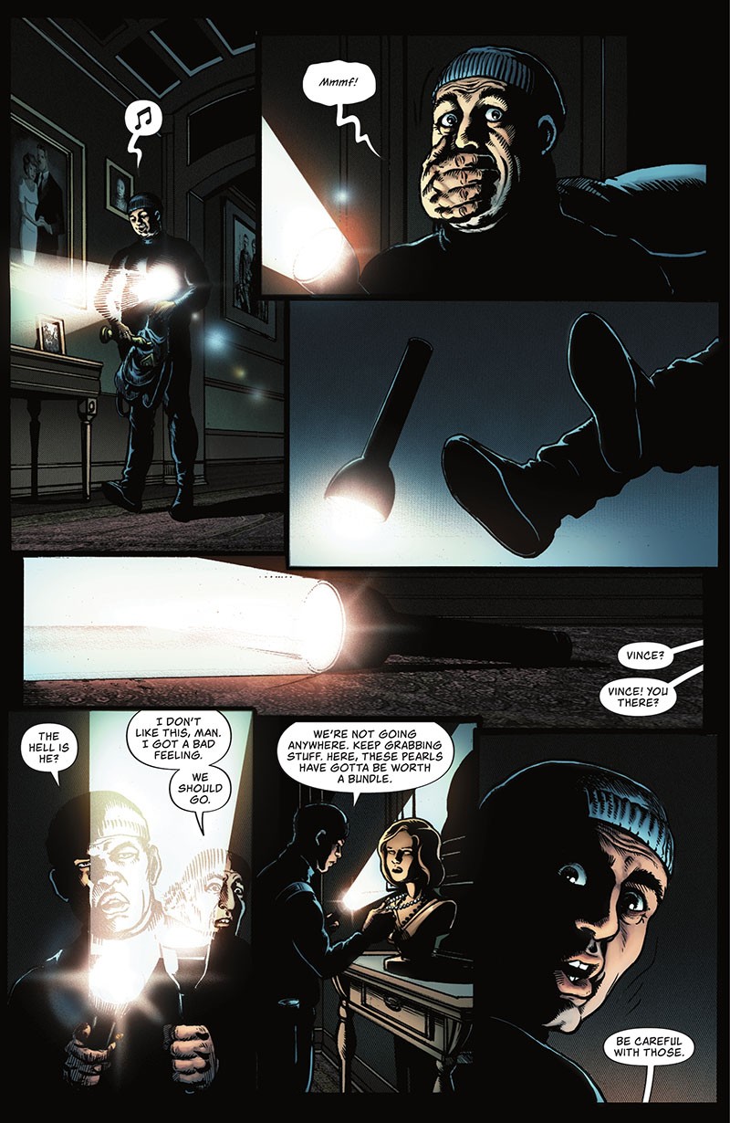 Batman Fortress (2022 ) 001
