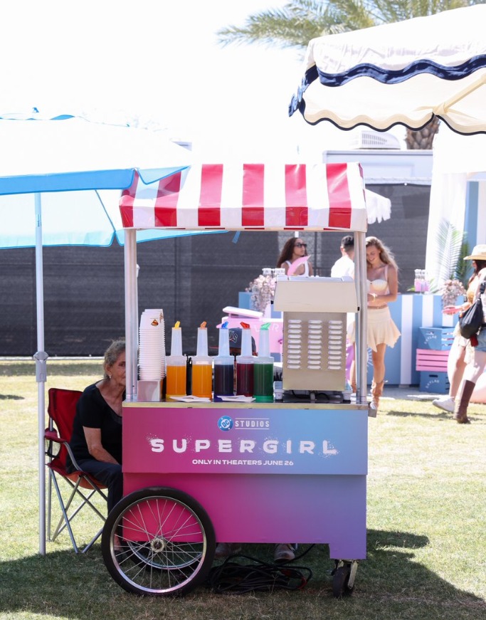 Supergirlcoachella5